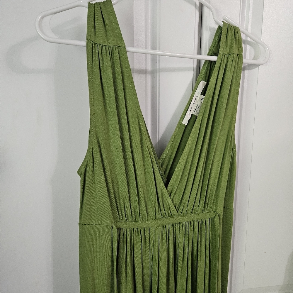 Green Sleeveless Maxi Dress - Picture 5 of 6
